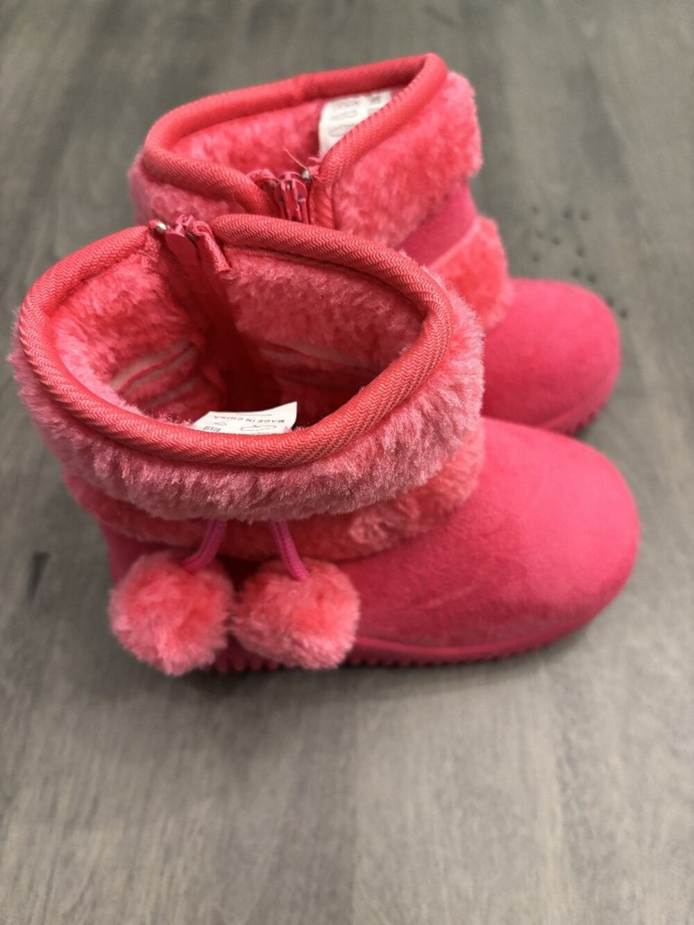 Toddler boots.  Pink with pom poms.  Sz 23 (7-7.5) NEW